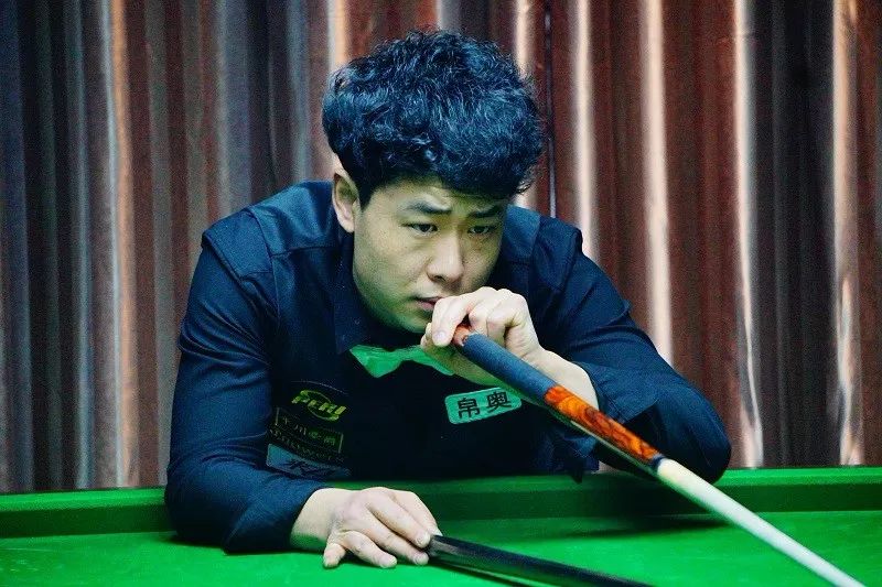 球速度和底 球速度和底